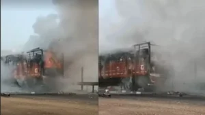 Rewari Accident: रेवाड़ी धारूहेड़ा हाईवे पर कैंटर बना आग का गोला, दमकल विभाग ने एक घंटे की मशक्कत के बाद बुझाई लपटें