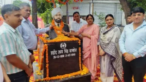 Yamunanagar News: शहीद उधम सिंह के 87वें बलिदान दिवस पर जगाधरी में नमन, मेयर सुमन बहमनी ने अर्पित की श्रद्धांजलि