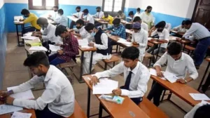 UP Board Exam 2027: यूपी बोर्ड ने जारी की केंद्र निर्धारण नीति, जानें कब आएगी पहली सूची