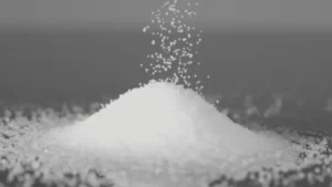 Uses Of Salt: स्वाद ही नहीं, सफाई में भी नंबर-1 है नमक, जानिए रसोई के ये 5 जादुई हैक्स