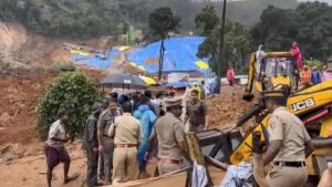 Wayanad landslides: एक और शव मिलने से मृतकों की संख्या बढ़कर सात हुई, एक लापता