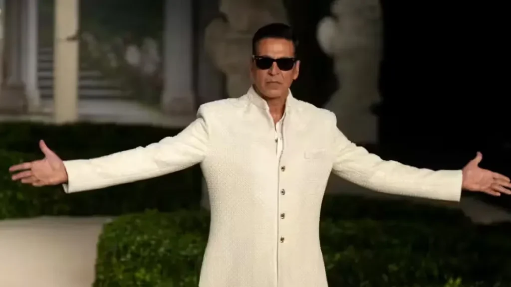 Akshay Kumar Samuk: अक्षय कुमार की 'समुक' की शूटिंग शुरू, हॉलीवुड की टीम डिजाइन करेगी एलियन, 12 साल बाद विपुल शाह संग लौटे