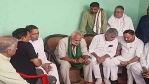 Ankit Baliyan: अंकित बालियान हत्याकांड, पीड़ित परिवार से मिले केंद्रीय मंत्री जयंत चौधरी, बोले- CM योगी से हुई है बात