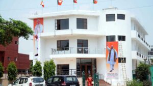 BJP Office Bomb Threat: चंडीगढ़ BJP ऑफिस को मिली बम धमाके की धमकी, इसमेल में लिखी खुले शहरों में ब्लास्ट होने की बात