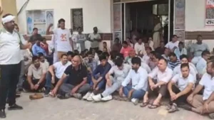 Bhiwani News: भिवानी में कूड़े के ढेर से बढ़ी आफत, सफाई कर्मचारियों की हड़ताल 18 अगस्त तक बढ़ी, बेनतीजा रही सरकारी वार्ता