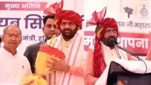 Kaithal News: कैथल में CM नायब सैनी ने प्रतिमा का किया अनावरण, जनकल्याण समिति को दिए 31 लाख रुपये