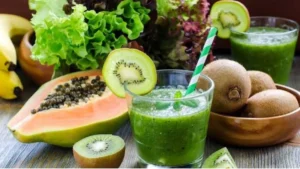 Dengue Diet Plan: क्या पपीते के पत्ते और कीवी से रातों-रात बढ़ते हैं प्लेटलेट्स? जानिए कड़वा सच