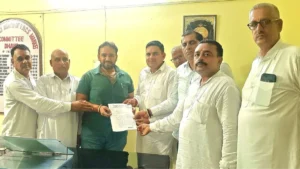 Kaithal News: धान सीजन से पहले ढांड मंडी में मांग, जगह की कमी दूर करे प्रशासन, आढ़तियों ने सचिव को सौंपा ज्ञापन