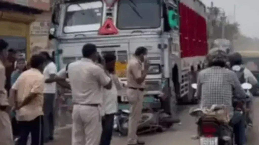 Faridabad News: फरीदाबाद में बेकाबू डंपर का कहर, बाइक सवार 2 पुलिसकर्मियों को रौंदा, ट्रैफिक सिपाही नवीन की मौत
