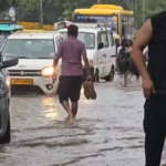 Gurugram Waterlogging: गुरुग्राम में 1 घंटे की बारिश ने खोली ड्रेनेज की पोल, हाईवे पर 5 KM लंबा जाम