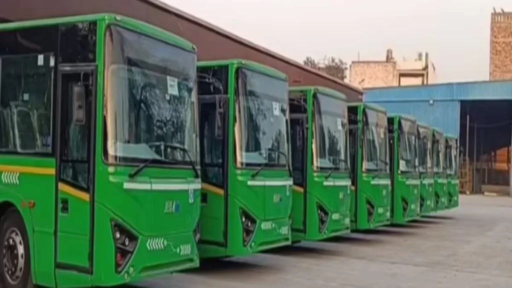 Haryana Bus Pass Rules: हरियाणा के छात्रों के लिए खुशखबरी, अब रोडवेज की ई-बसों में भी मान्य होंगे स्टूडेंट बस पास, सीएम का वादा पूरा