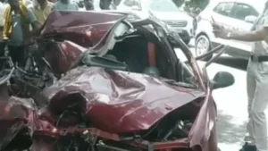 Hisar Accident: बरवाला-अग्रोहा मार्ग पर भीषण सड़क हादसा: ईंटों से भरी ट्रॉली में घुसी कार, 2 की मौत, 3 गंभीर