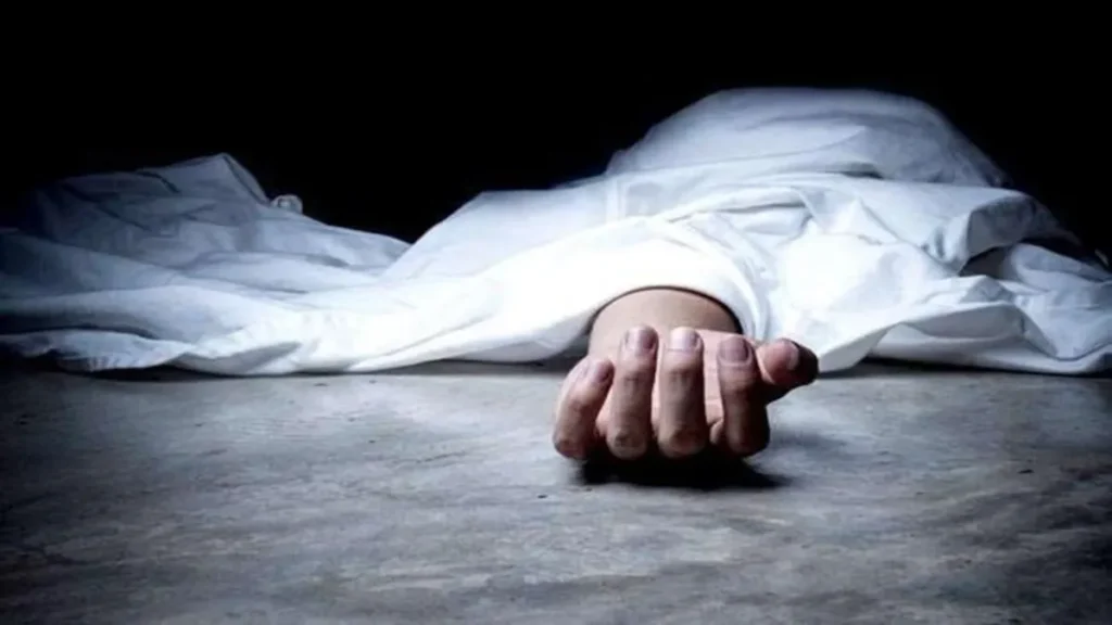Hisar News: हरियाणा के हिसार में बुजुर्ग दंपती ने खाया सल्फास, मरते दम तक थामे रखा एक-दूसरे का हाथ