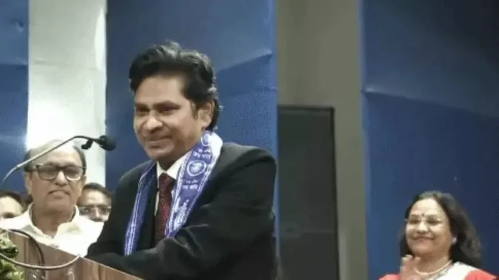Haryana News: सेवानिवृत्ति के दिन सीनियर IAS डॉ. डी. सुरेश को हाईकोर्ट से राहत, ACB की कस्टडी से पहले 7 दिन का नोटिस जरूरी