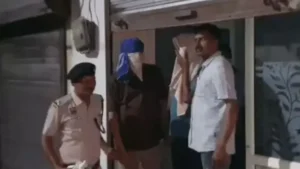 Kaithal Police: कैथल में पुलिस का देर रात कानूनगो मोहल्ले में जुआ खेलते 3 आरोपी गिरफ्तार, 1.24 लाख कैश जब्त