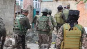 Kulgam Terror Attack: कुलगाम आतंकी हमले में छत्तीसगढ़ के दो प्रवासी मजदूरों की जान गई, इलाके में सर्च ऑपरेशन जारी