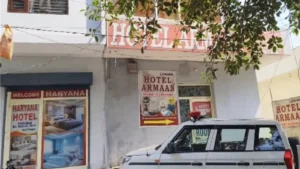 Kurukshetra Hotel Raid: कुरुक्षेत्र के किरमच रोड पर होटल में पुलिस की रेड, 6 लड़कियों समेत 10 गिरफ्तार, मचा हड़कंप