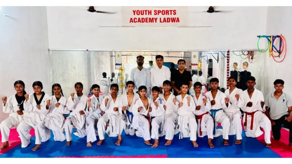 Ladwa News: कुरुक्षेत्र में लाडवा के खिलाड़ियों का धमाल! कराटे, ताइक्वांडो और वूशु में जीते 19 गोल्ड मेडल