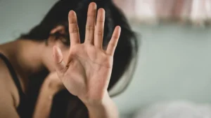 Mahendragarh Crime: महेंद्रगढ़ में महिला से हैवानियत: निजी फोटो वायरल करने की धमकी देकर जबरन बनाए संबंध