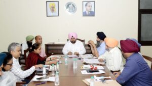 Mohali News: हरचंद सिंह बरसट ने मंडियों, लिंक सडकों सहित विभिन्न विकास कार्यों की प्रगति का लिया जायजा