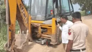 Narnaul News: वन विभाग की टीम पर JCB चढ़ाने का सच आया सामने, CCTV ने खोली पूरी पोल