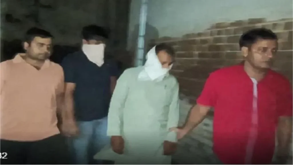 Nuh Crime: बिजली काम के नाम पर महिला से मांगी घूस, गौशाला रोड पर रंगे हाथ धरे गए 2 कर्मचारी