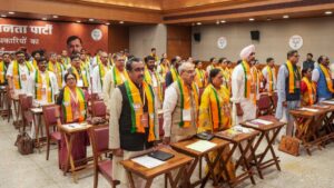 नितिन नवीन ने भाजपा की नयी राष्ट्रीय टीम के साथ की पहली बैठक, चुनावी रणनीति पर हुई चर्चा