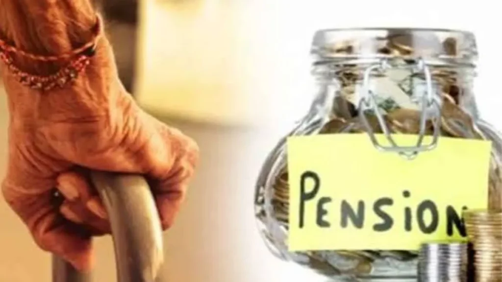 Disability Pension: दिव्यांगता पेंशन पर केंद्र सरकार को झटका, हाईकोर्ट ने कहा- भर्ती के वक्त फिट सैनिक को पेंशन से वंचित नहीं कर सकते