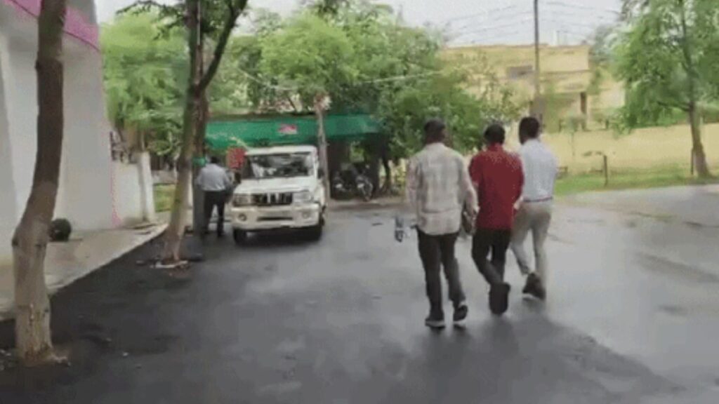 Rewari News Update: रेवाड़ी में रिश्वत लेते पटवारी गिरफ्तार, जमीन का रिकॉर्ड ठीक करने के बदले मांगे थे 10 हजार