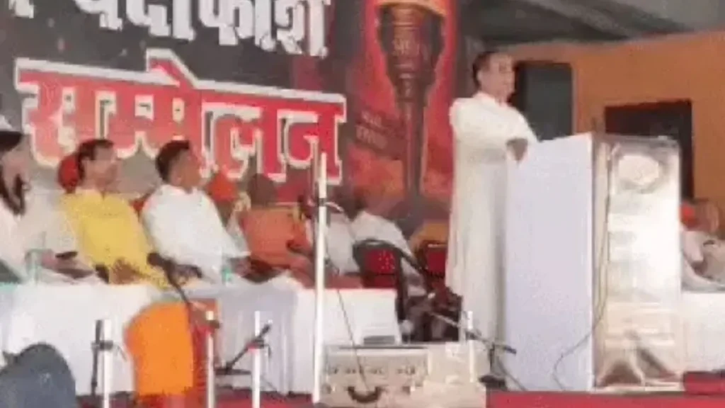 Rohtak News: रोहतक दयानंद मठ में जुटा आर्य समाज, रामपाल के खिलाफ 'तीसरी जंग' की शुरुआत