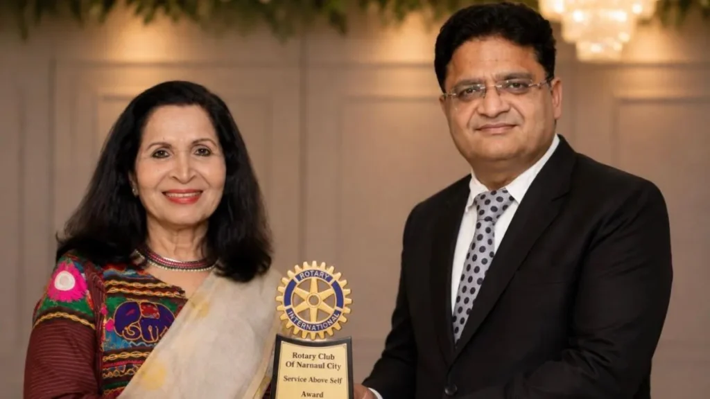 Rotary Club Narnaul: डॉ. पुष्पा सेठी ने घोषित की नई टीम, प्रवीण संघी को मिली बड़ी जिम्मेदारी