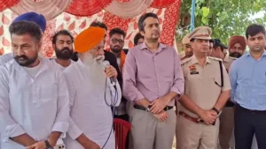 Sirsa Farmers Protest: सिरसा में टला बड़ा प्रशासनिक टकराव: 6 दिन बाद जलघर की टंकी से उतरे किसान, धरना खत्म