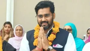 Sirsa News: डबवाली में सरपंच ने ठुकराया 15 अगस्त का सम्मान, पंजोखरा साहिब लाठीचार्ज के विरोध में लिया फैसला
