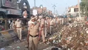 Sirsa News: सिरसा में 17वें दिन उग्र हुई सफाई कर्मचारियों की हड़ताल, 40 हिरासत में