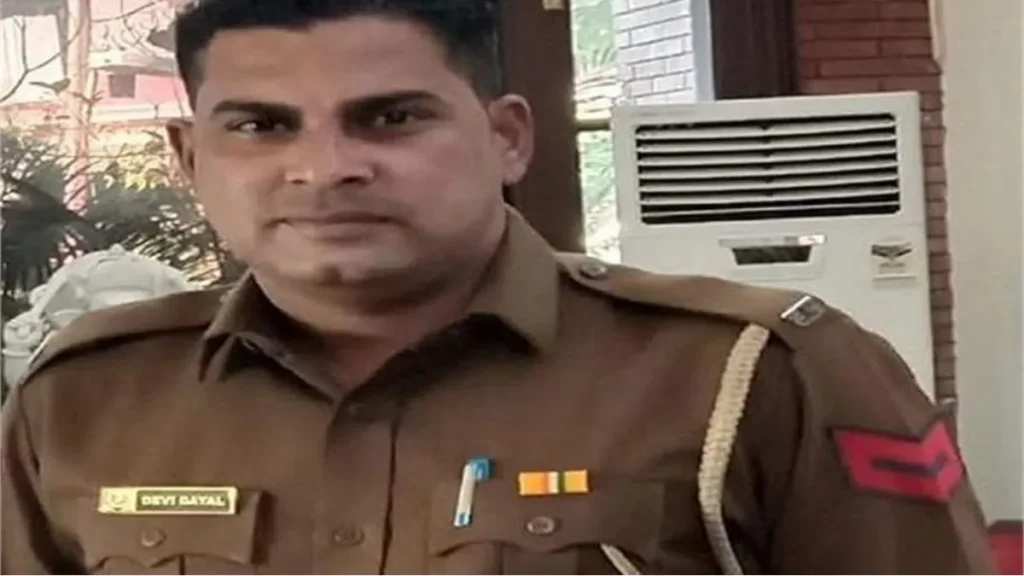 Sonipat News: सोनीपत में डायल-112 के हेड कांस्टेबल को अज्ञात वाहन ने कुचला, ड्यूटी के दौरान दर्दनाक मौत