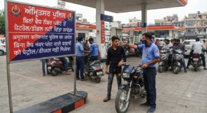 Amritsar fuel ban number plate : अमृतसर में बिना वैध नंबर प्लेट के नहीं मिलेगा पेट्रोल और डीजल