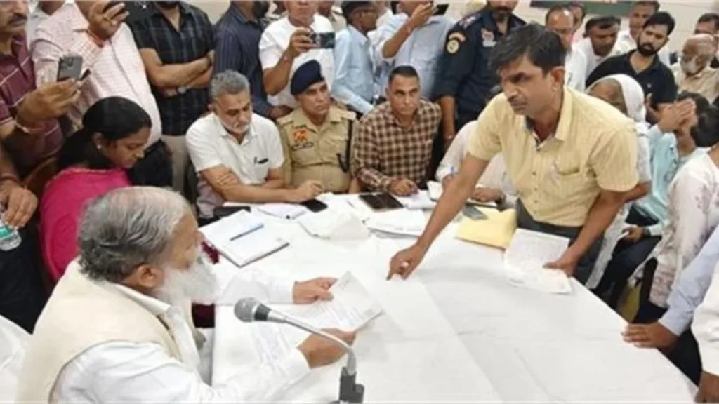 Anil Vij Janta Darbar: अंबाला में अनिल विज का कड़ा एक्शन, जनता दरबार में 2 चौकी प्रभारी सस्पेंड, बकायेदारों के कटेंगे बिजली कनेक्शन