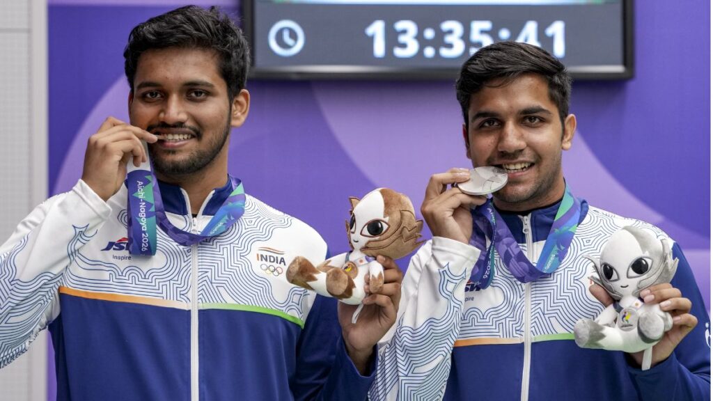 एशियन गेम्स में भारत के खाते में 6 मेडल, शूटिंग का दबदबा; हिमांशु को सिल्वर, रुद्रांक्ष ने जीता ब्रॉन्ज