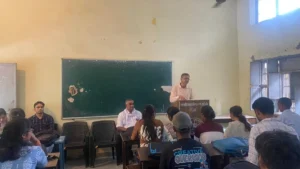 Ateli Mandi : हिंदी भारत को सामाजिक और सांस्कृतिक रूप से पिरोती है एक सूत्र में- डॉ. राजेश सैनी