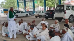 Bhiwani News: भिवानी के लोहारू में किसानों का हल्ला बोल, बाजरा की सरकारी खरीद और भावांतर बकाया को लेकर सीएम को ज्ञापन