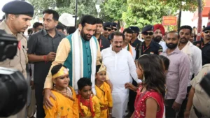 Kurukshetra News: जन्माष्टमी पर कुरुक्षेत्र के ज्योतिसर पहुंचे CM नायब सैनी, वट वृक्ष की परिक्रमा कर कान्हा के स्वरूपों को दुलारा