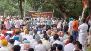 SIR के खिलाफ पंजाब कांग्रेस का मार्च: CEC ज्ञानेश कुमार के इस्तीफे और गिरफ्तारी की मांग, वड़िंग बोले- चुनाव तक रोकें प्रक्रिया