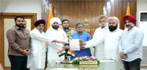 Charanjit Channi Governor meeting : चन्नी और रंधावा ने राज्यपाल से मिलकर उठाए पंजाब के मुद्दे