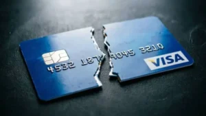Damaged Credit Card Replacement: खराब क्रेडिट कार्ड को कैसे बदलें? जानिए रिप्लेसमेंट की सही प्रक्रिया और जरूरी बातें