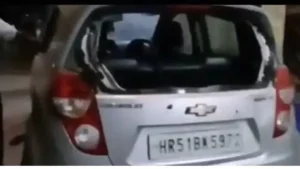 Faridabad News: फरीदाबाद में देर रात खूनी तांडव, 10 राउंड हवाई फायरिंग से दहली संजय कॉलोनी, गाड़ियाँ तोड़ीं