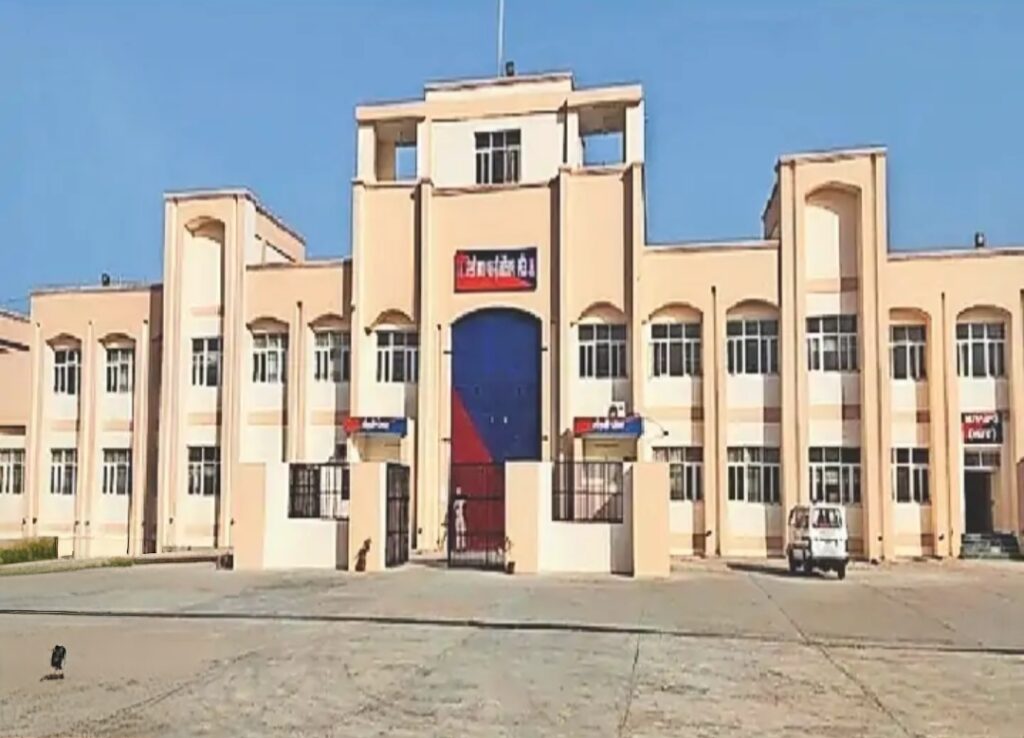 Goindwal Sahib Central Jail में सर्च ऑपरेशन के दौरान 6 मोबाइल और बीड़ी-सिगरेट बरामद
