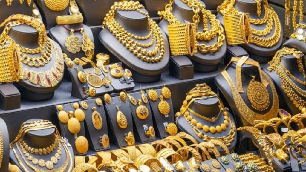 सोना-चांदी फिर सस्ते: 2 दिन में सोना ₹4500 और चांदी ₹9 हजार टूटी, मोदी ने की थी सोना न खरीदने की अपील