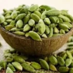 Health Tips: सेहत का खजाना है हरी इलायची! जानिए कैसे रखती है आपके दिल और दांतों को सेहतमंद