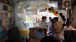 Gurugram Crime: बादशाहपुर में युवती से बदसलूकी का विरोध पड़ा भारी, बदमाशों ने दुकान में की तोड़फोड़
