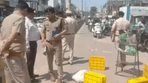 Gurugram Murder News: दिनदहाड़े पल्सर सवार बदमाशों का तांडव, बीच सड़क युवक की पेट में सटाकर मारी गोली